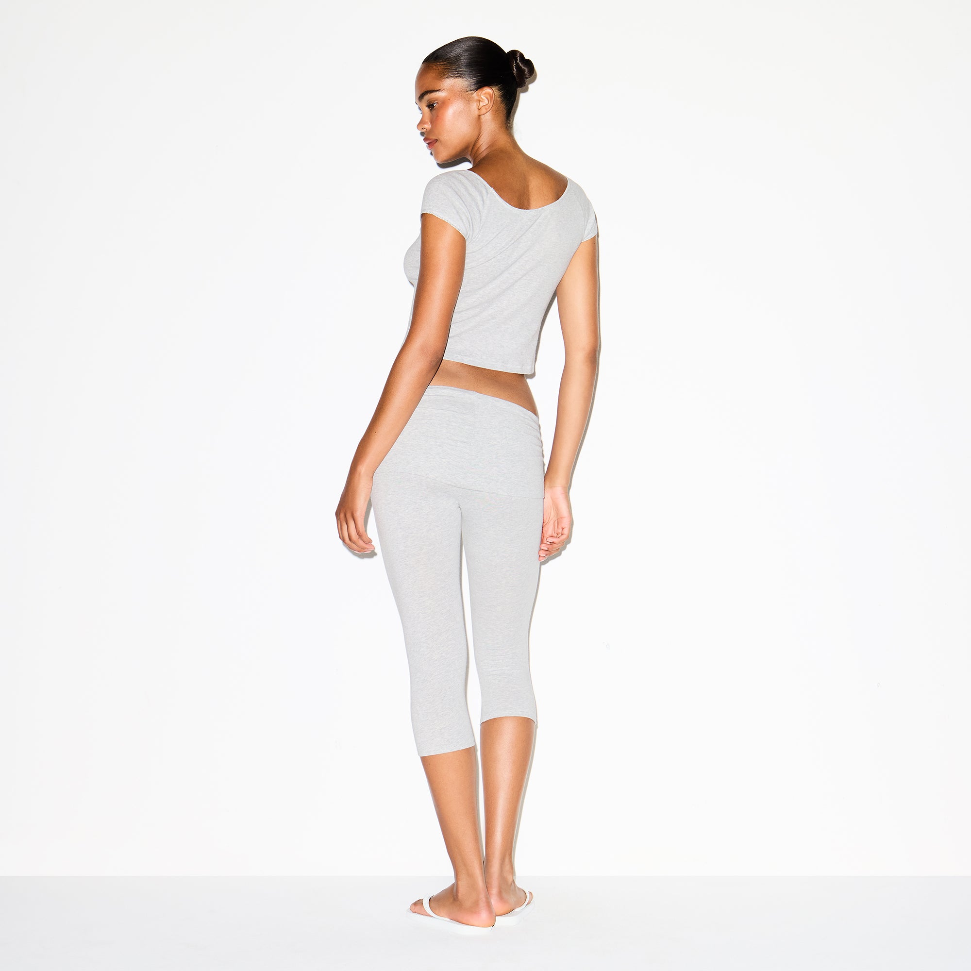 Foldover Capri - Image 3