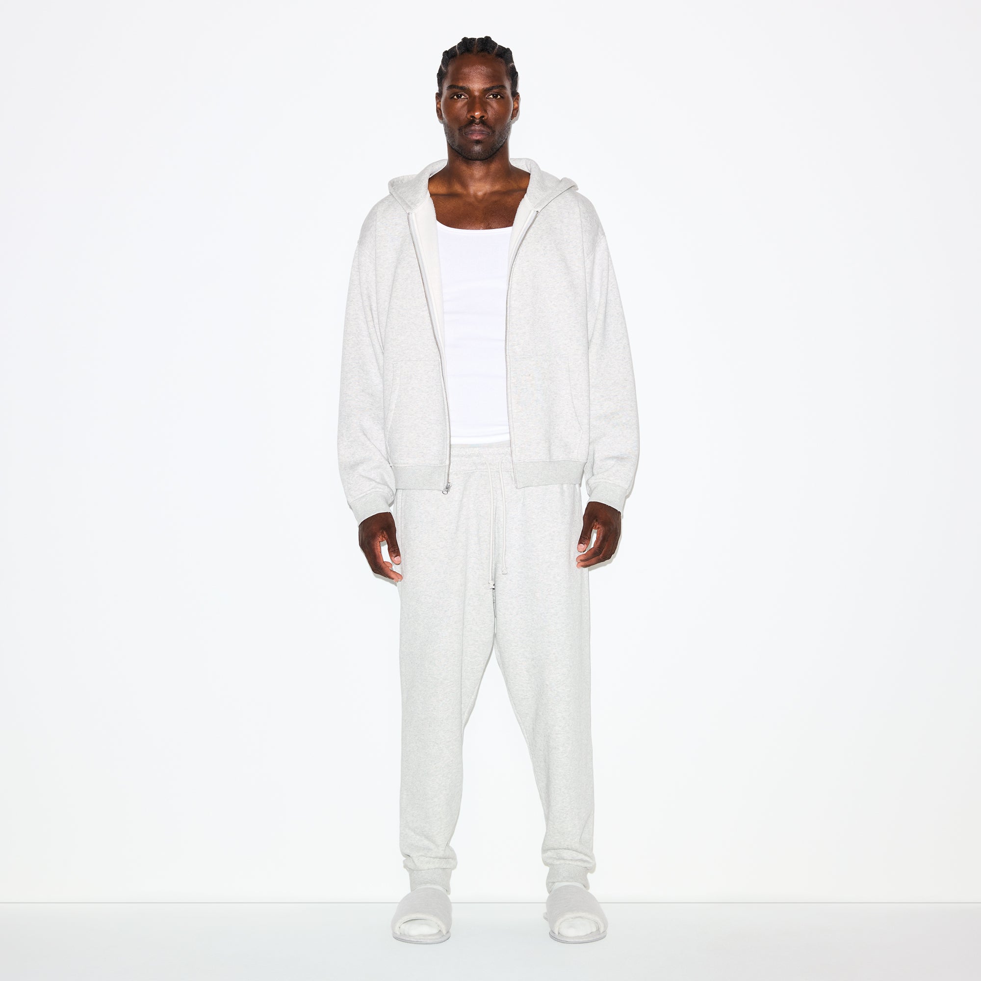 Mens Tapered Jogger - Image 3