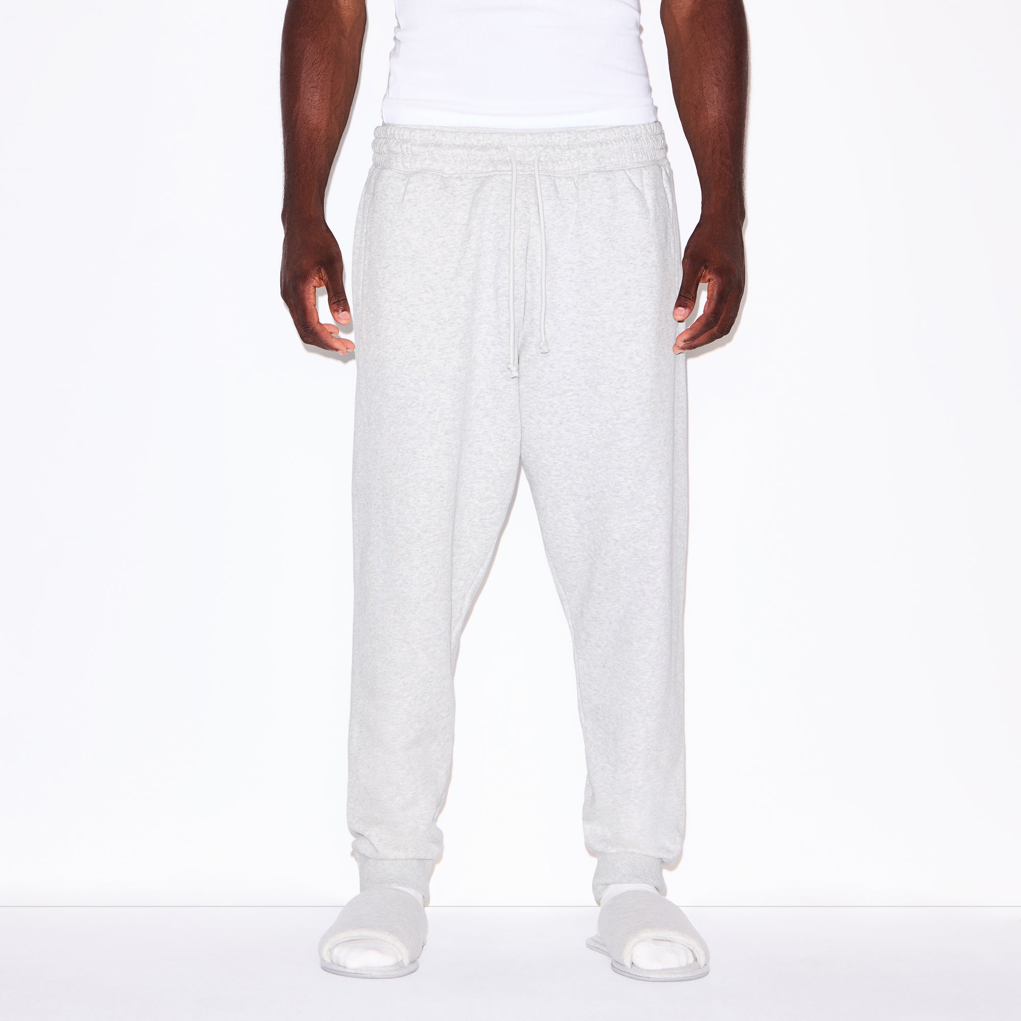 Mens Tapered Jogger - Image 4