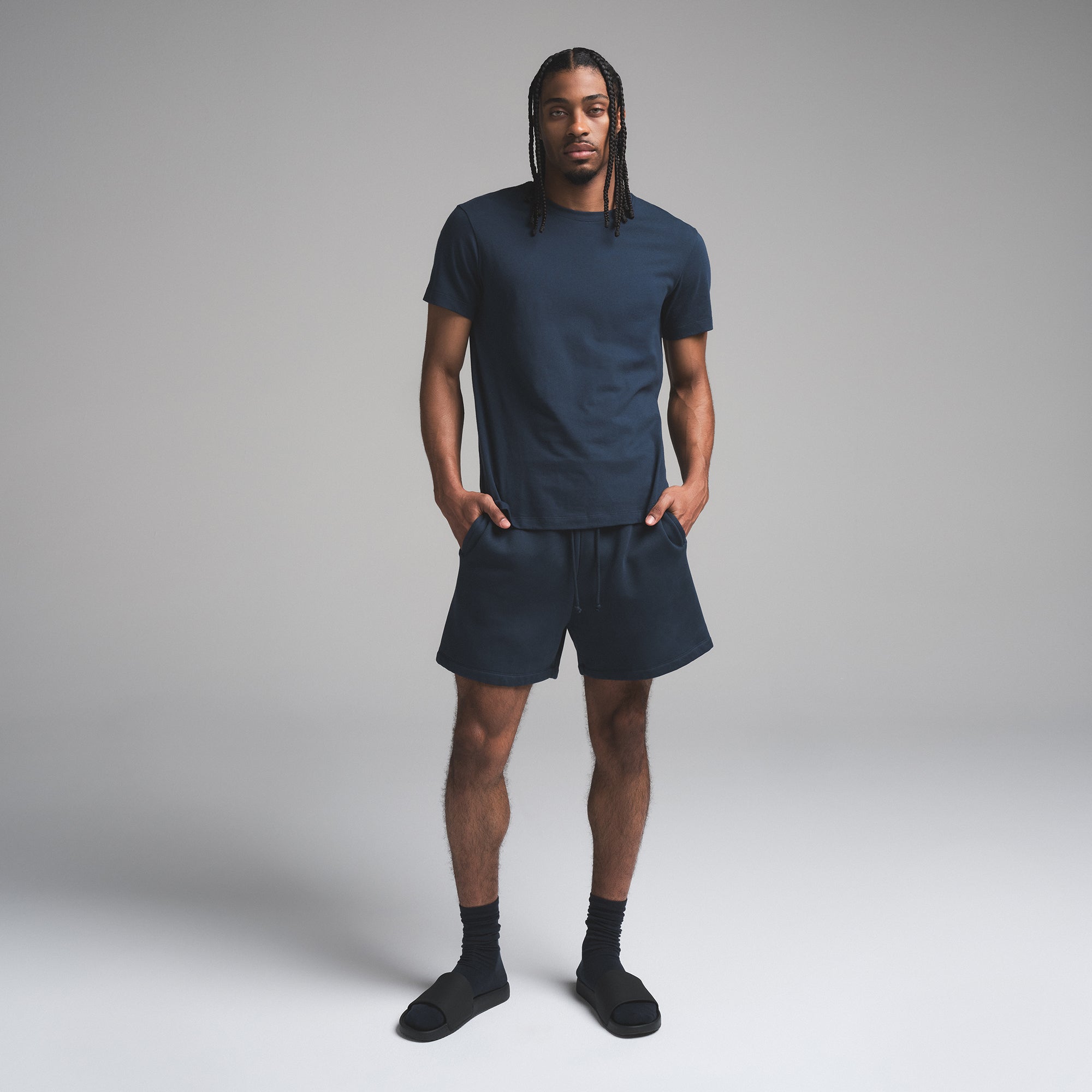 Mens Relaxed Short - Image 3
