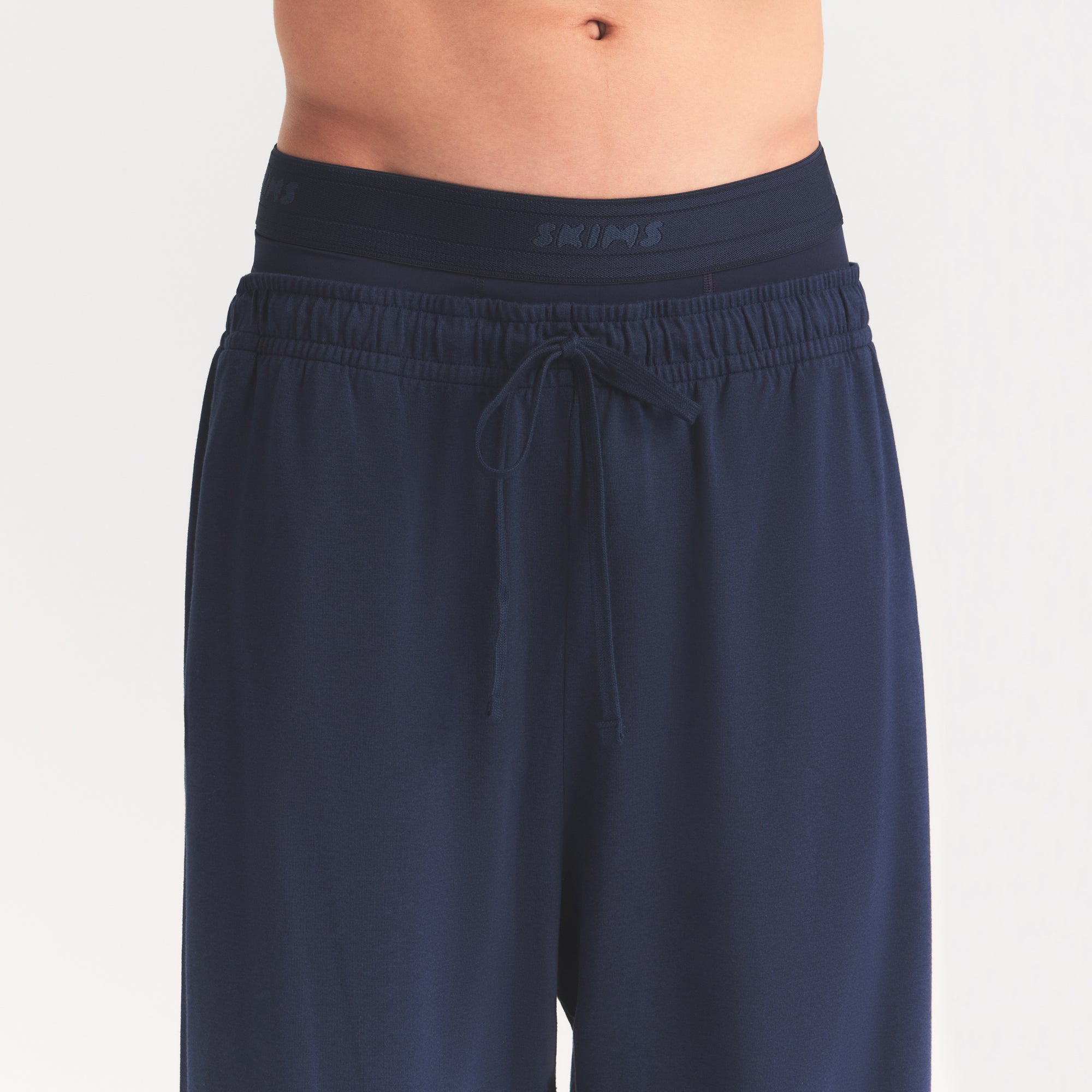 Mens Relaxed Straight Leg Pant - Image 4