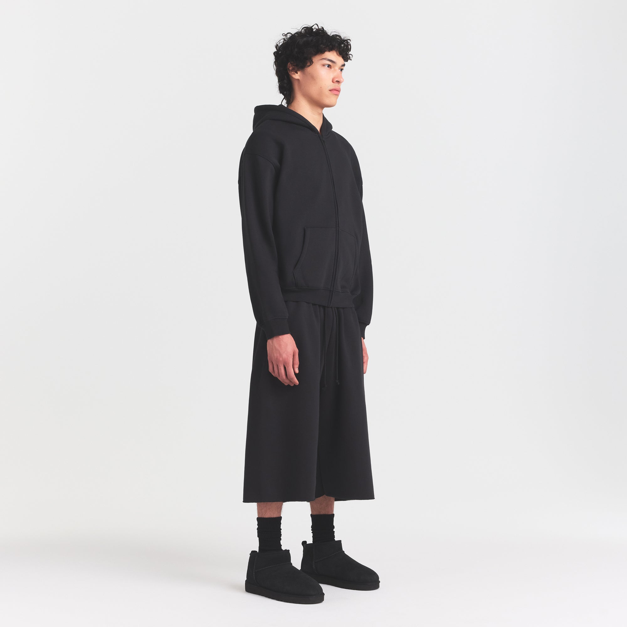 Mens Relaxed Long Short - Image 2