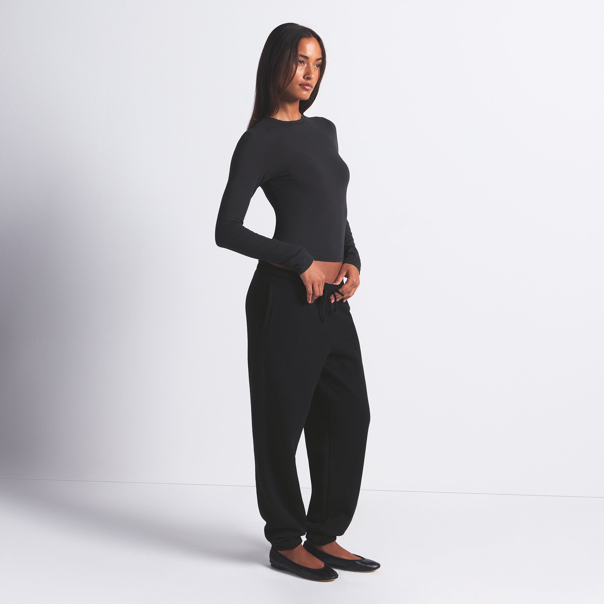 Classic Jogger - Image 3