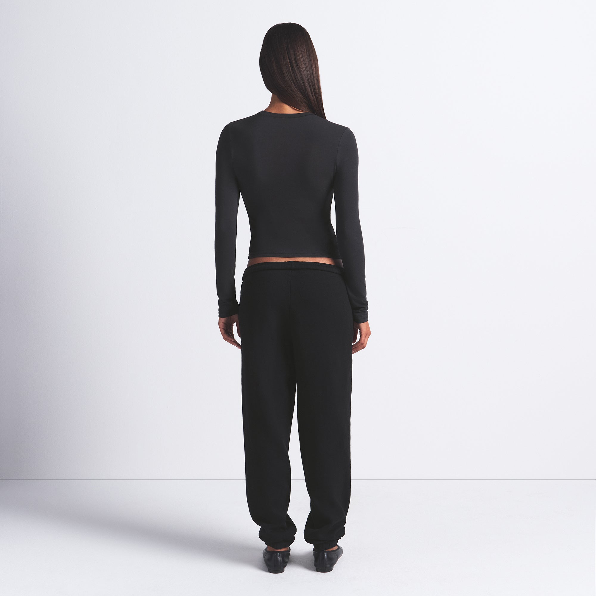 Classic Jogger - Image 4