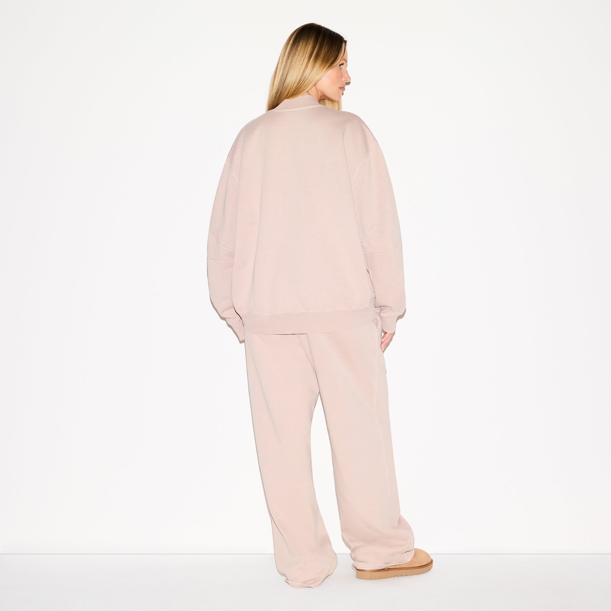 Oversized V Neck Pullover - Image 4