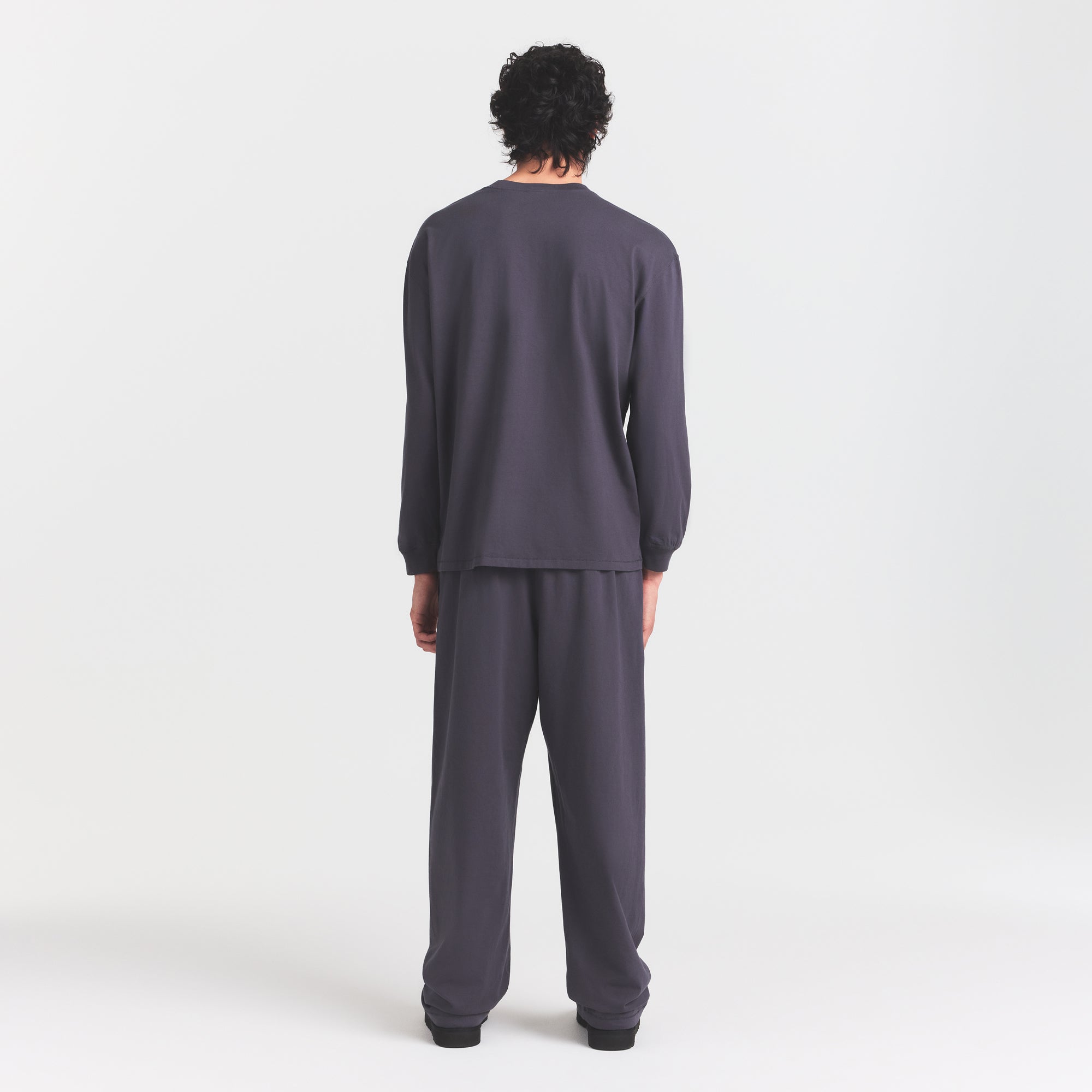 Mens Relaxed Long Sleeve T-Shirt - Image 3