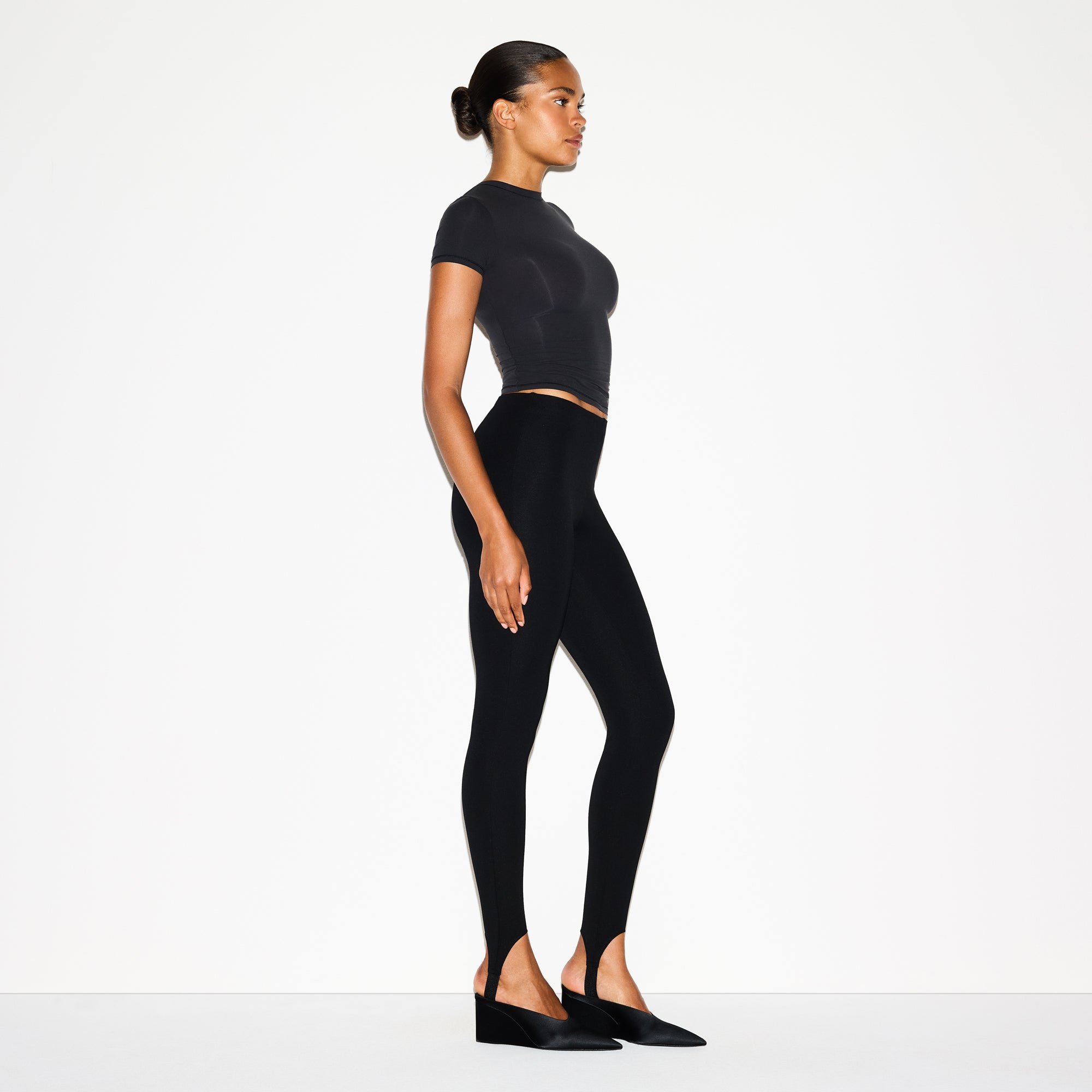 High-Waisted Stirrup Legging - Image 4