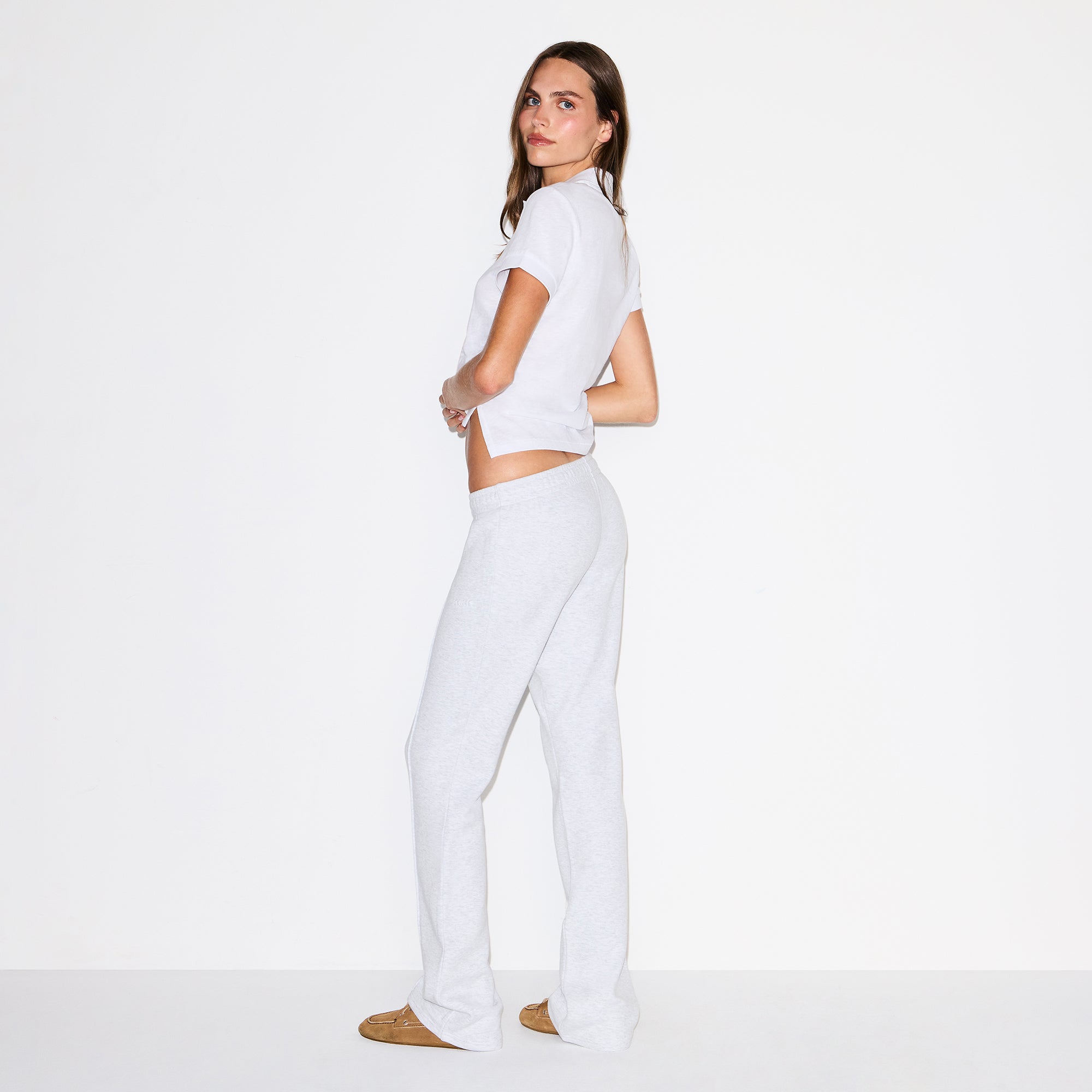 Low Rise Slim Pant - Image 3