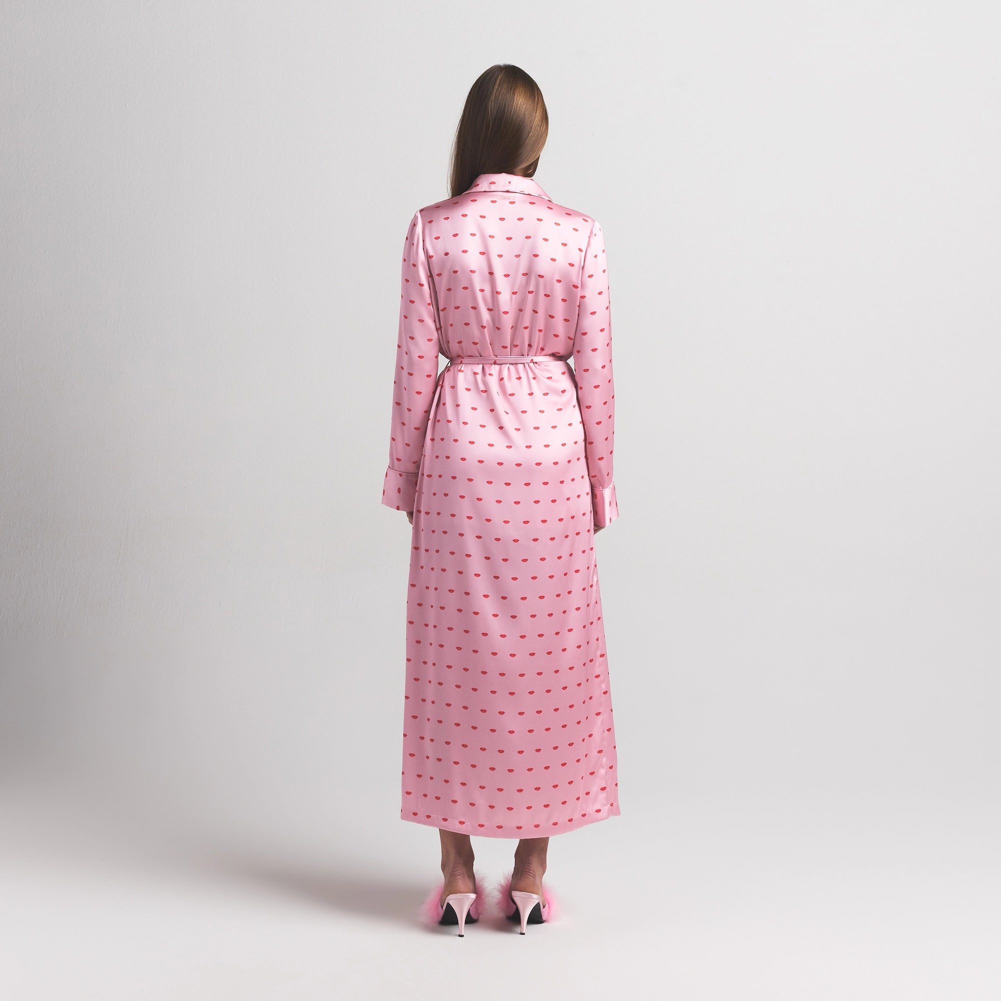 Long Robe - Image 3