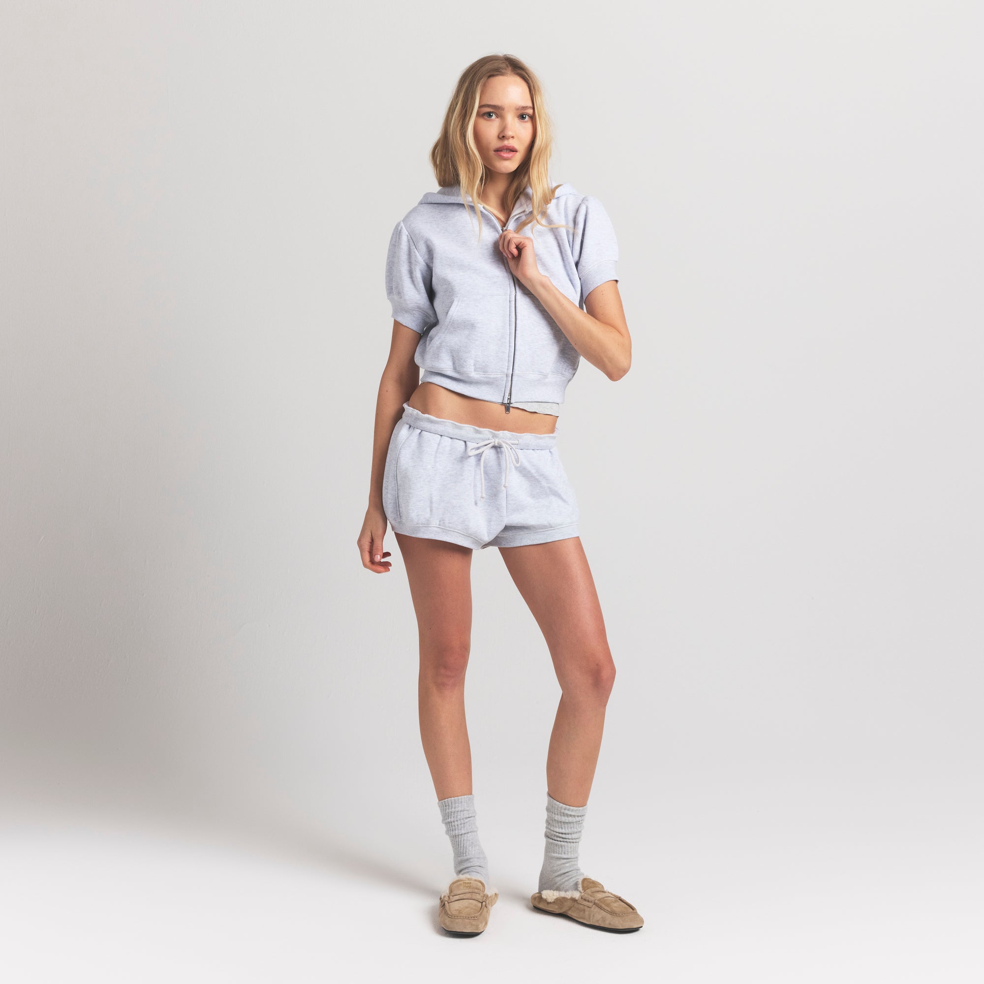 Bubble Sleeve Cropped Zip Up - Image 7