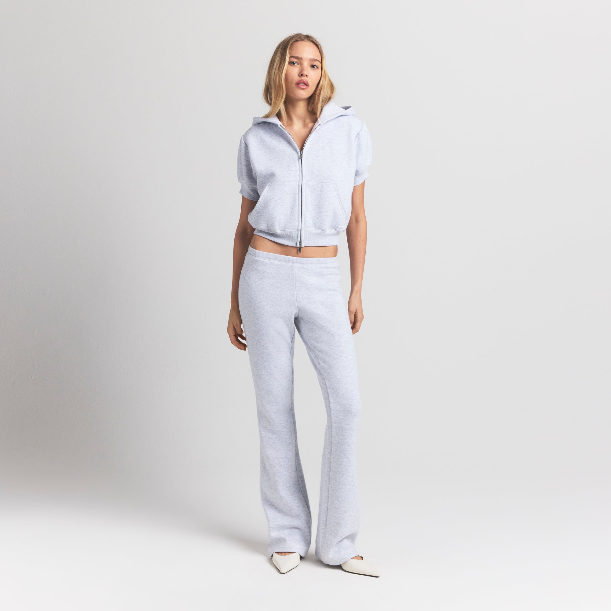 Bubble Sleeve Cropped Zip Up - Image 4