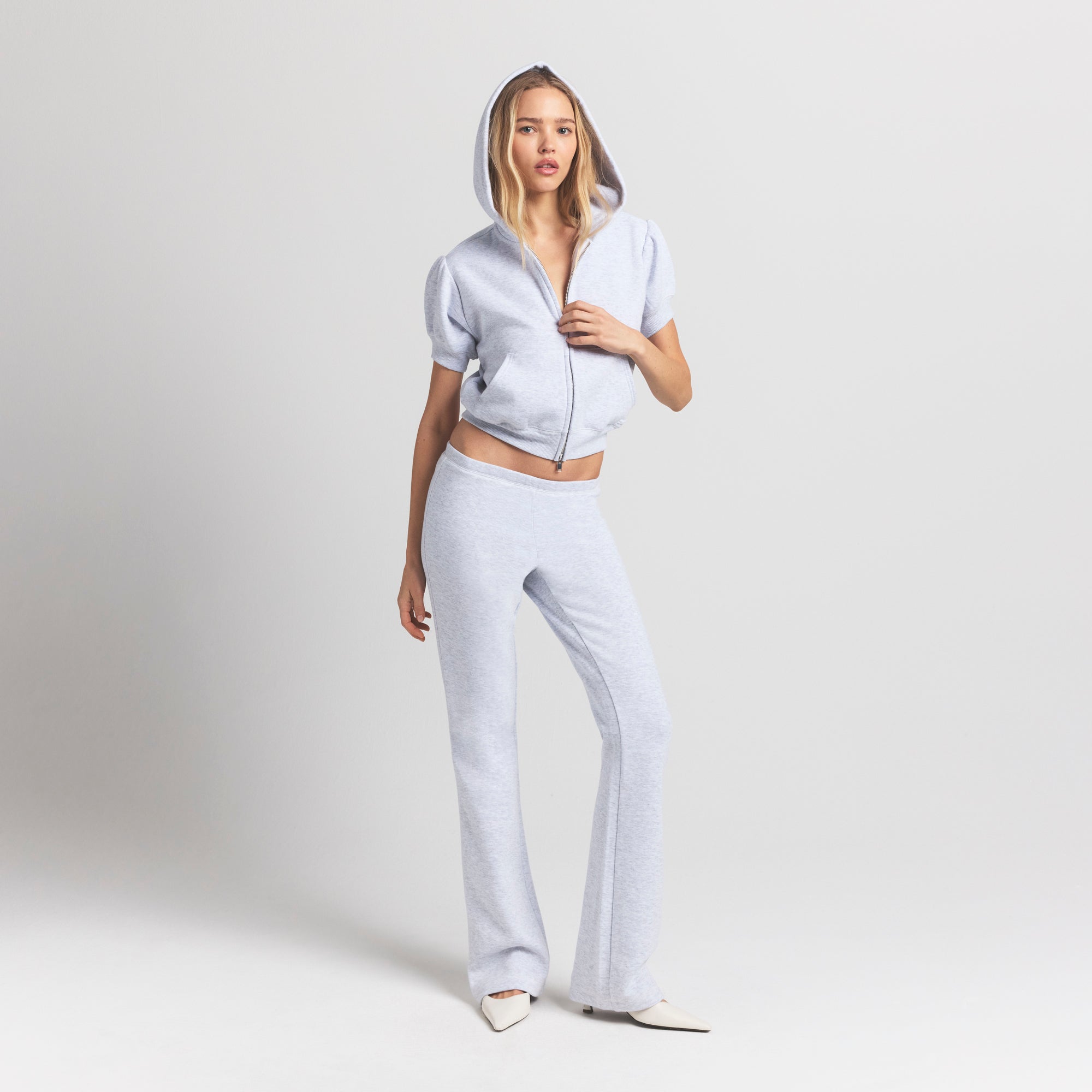 Bubble Sleeve Cropped Zip Up